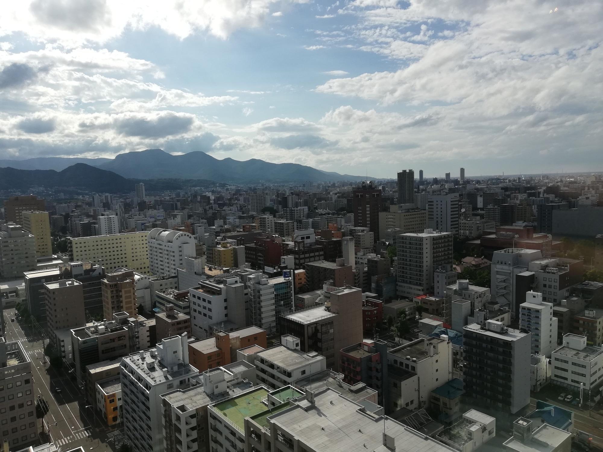 Sapporo Prince Hotel Eksteriør bilde View of the city