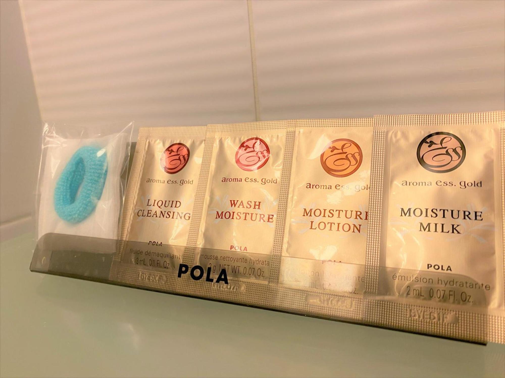 Sapporo Prince Hotel Eksteriør bilde A set of amenities by Pola